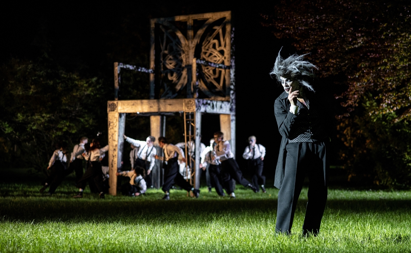 Эгон Шиле. Автопортрет